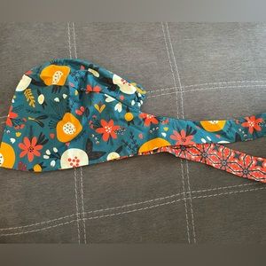 Scrub cap